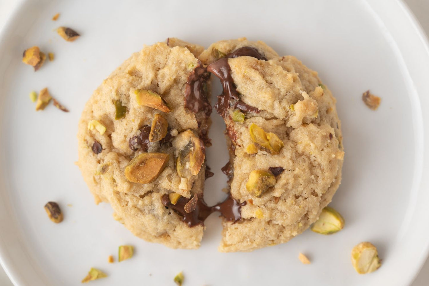 Pistachio Chocolate Chip Cookies
