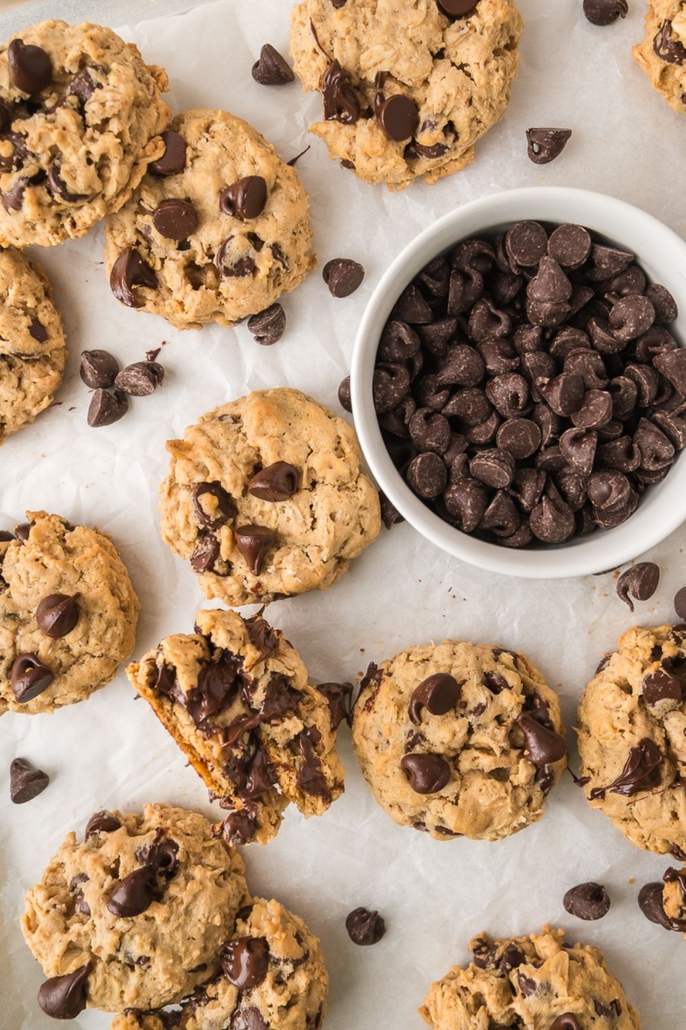 Oatmeal Chocolate Chip Cookies