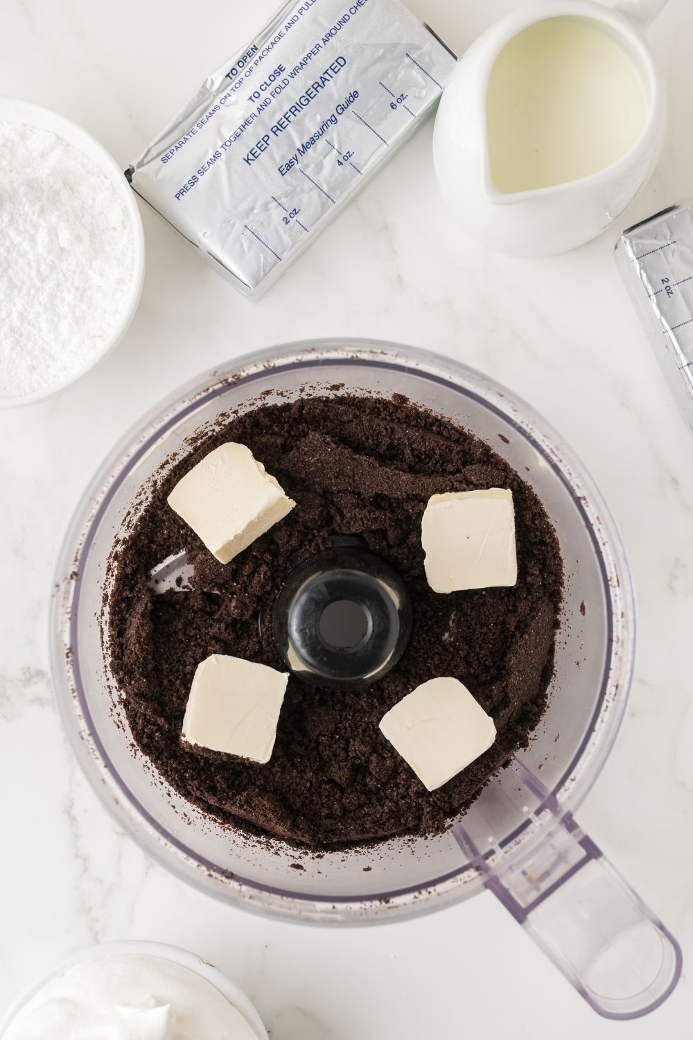 Oreo No Bake Cheesecake Bars