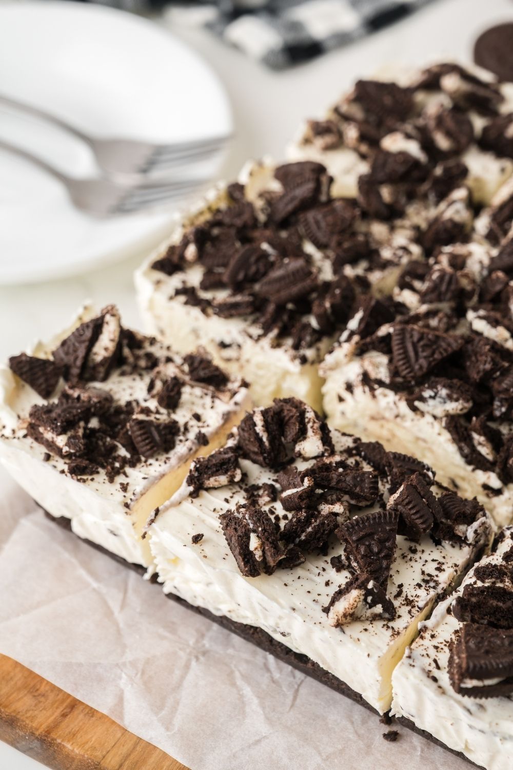 Oreo No Bake Cheesecake Bars
