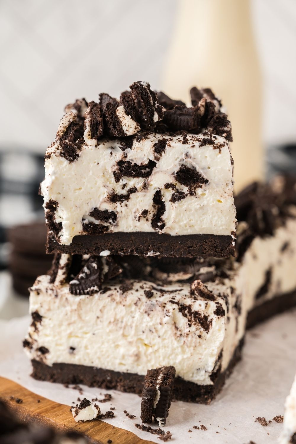 Oreo No Bake Cheesecake Bars