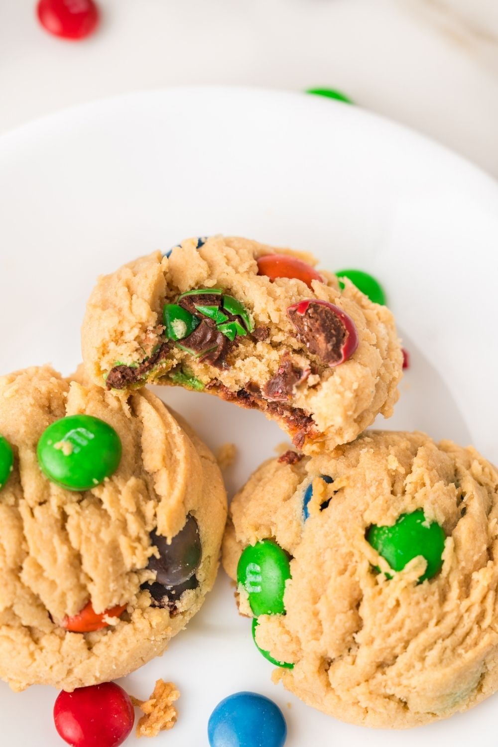 Peanut Butter M&M Cookies