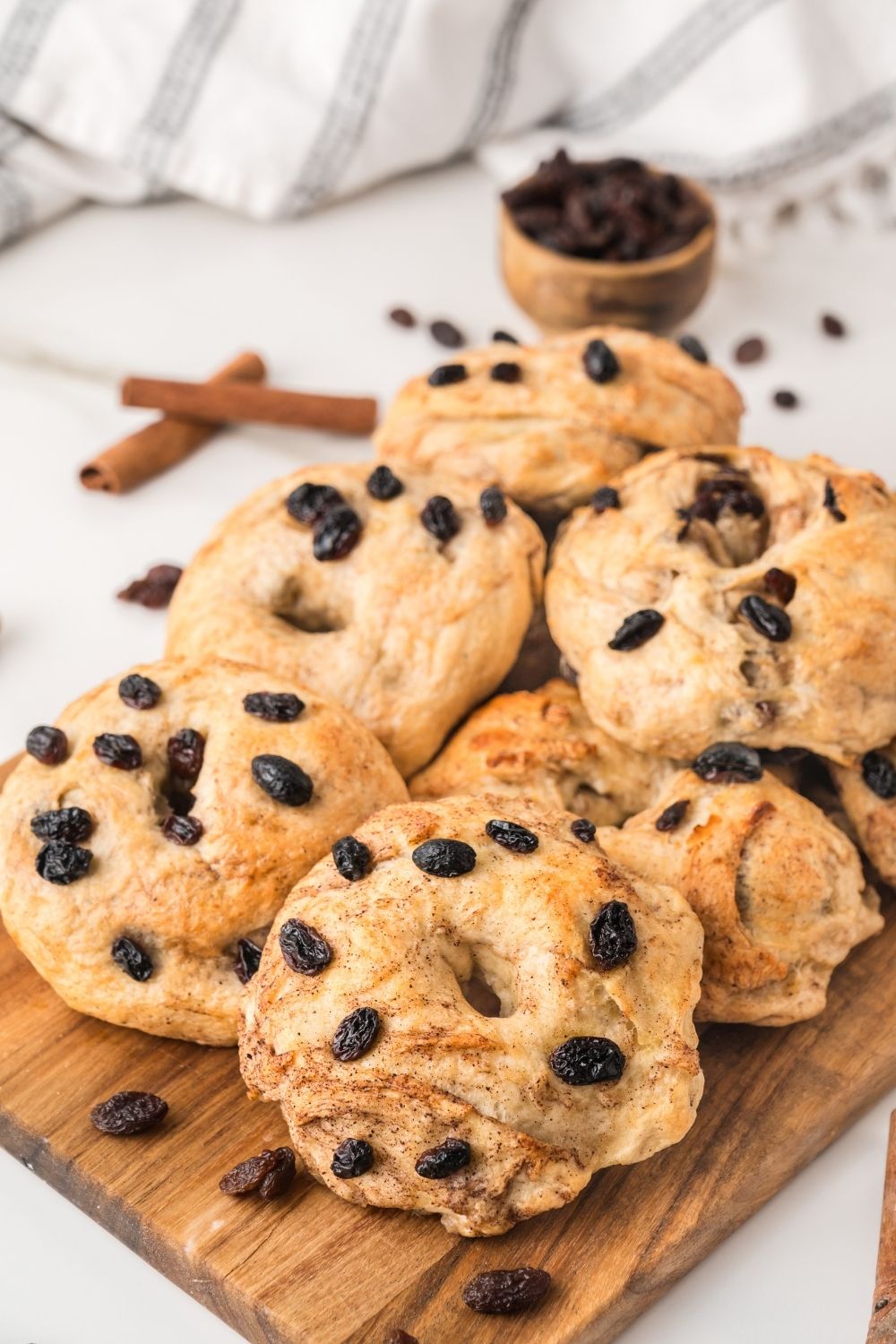 Cinnamon Raisin Bagels