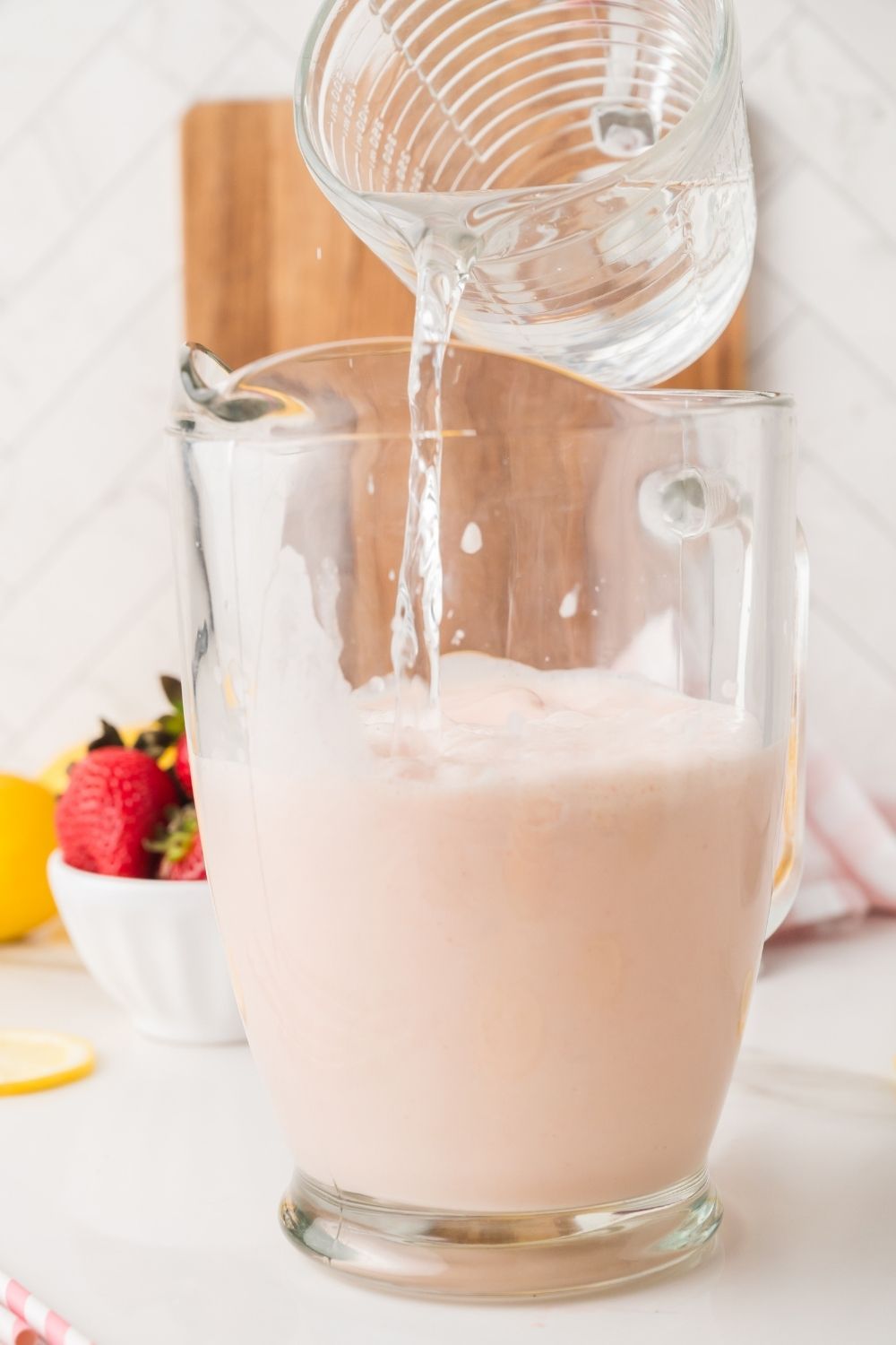 Creamy Strawberry Lemonade