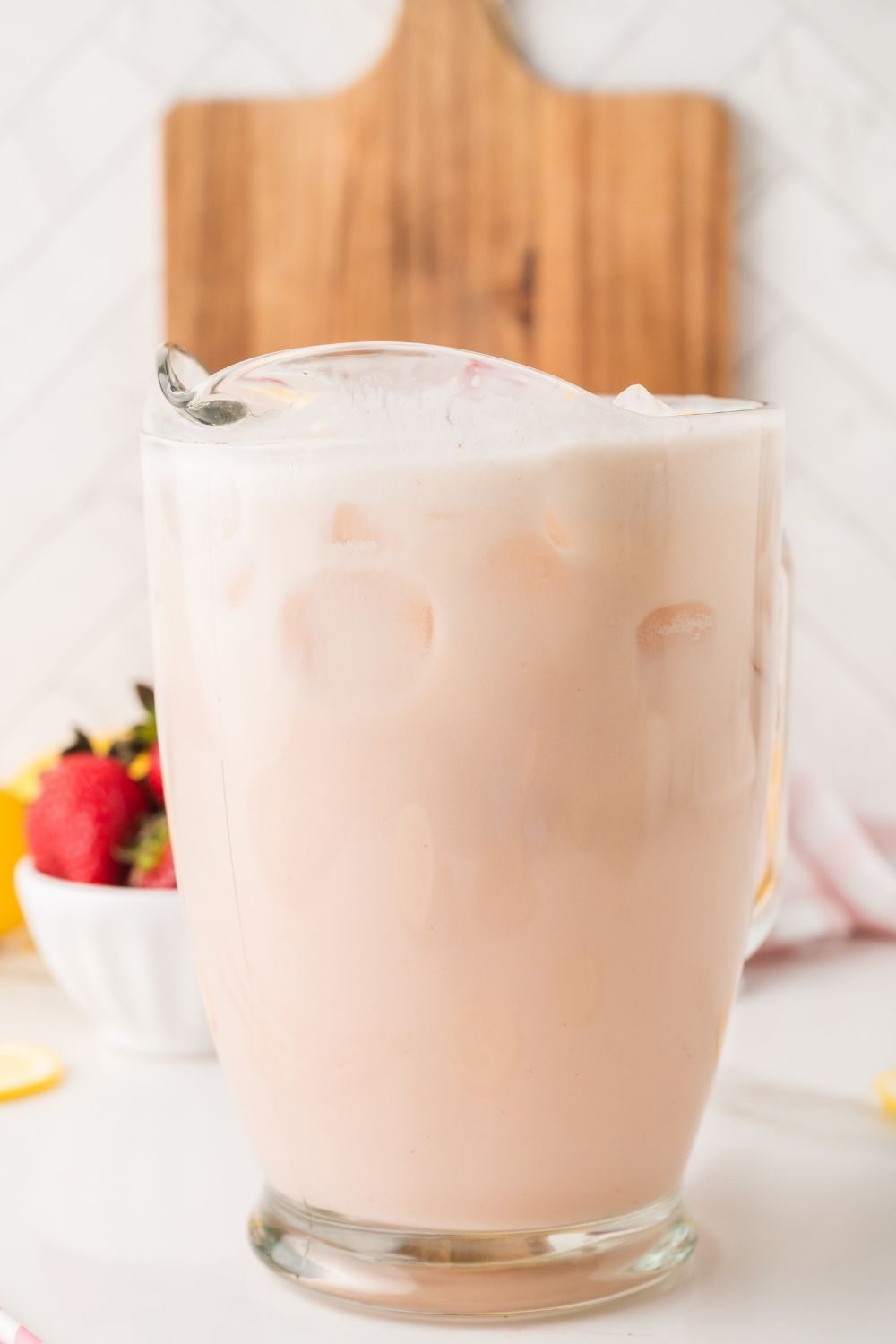 Creamy Strawberry Lemonade