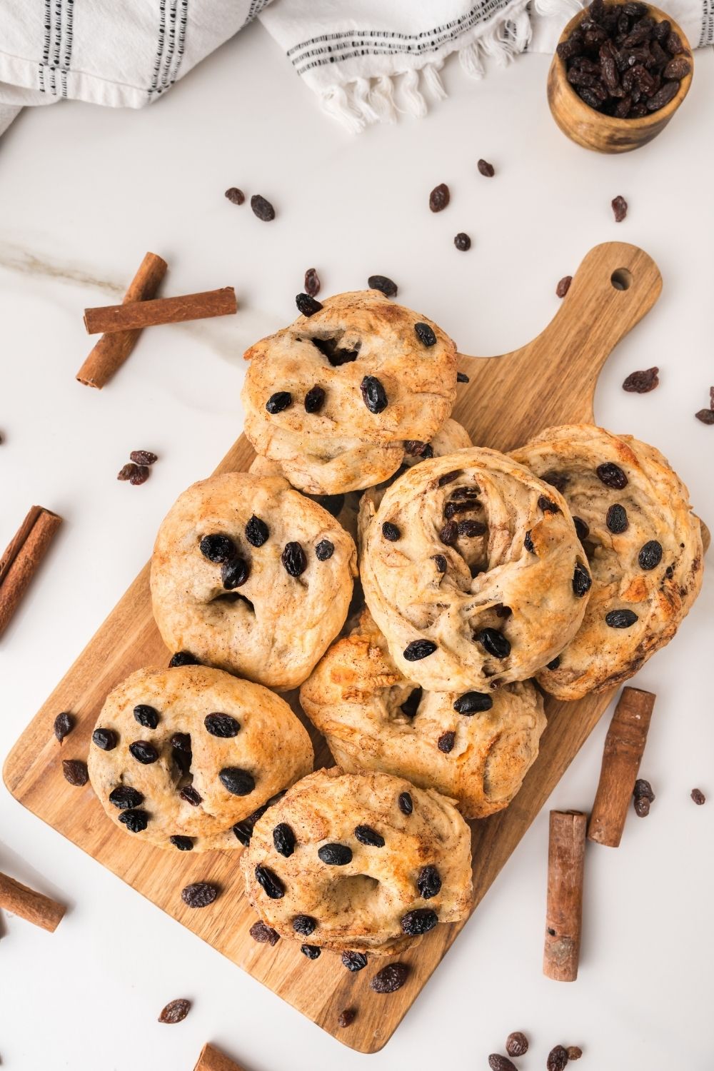 Cinnamon Raisin Bagels