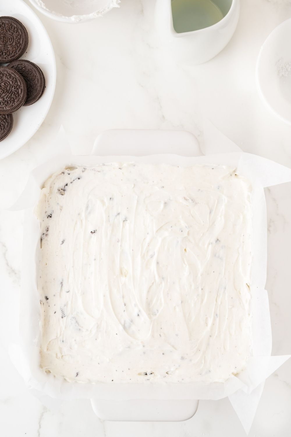 Oreo No Bake Cheesecake Bars