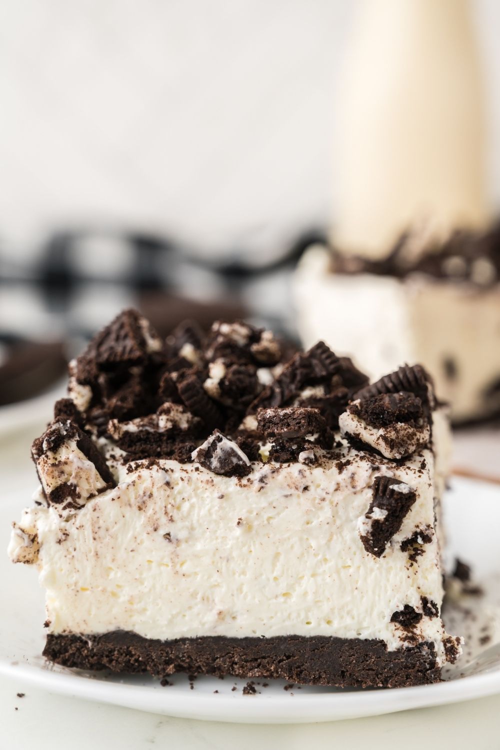 Oreo No Bake Cheesecake Bars